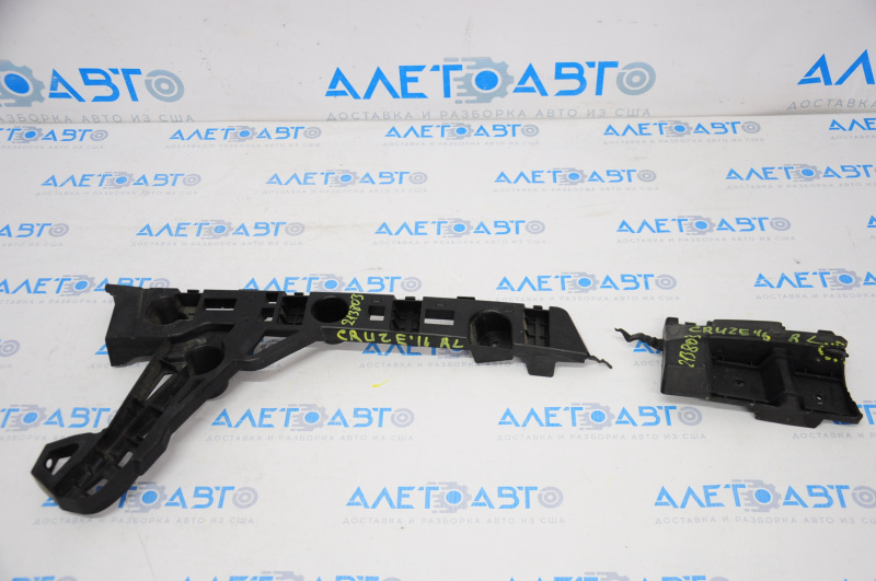 Rear bumper mount left Chevrolet Cruze 16 - broken jumper, no fragment