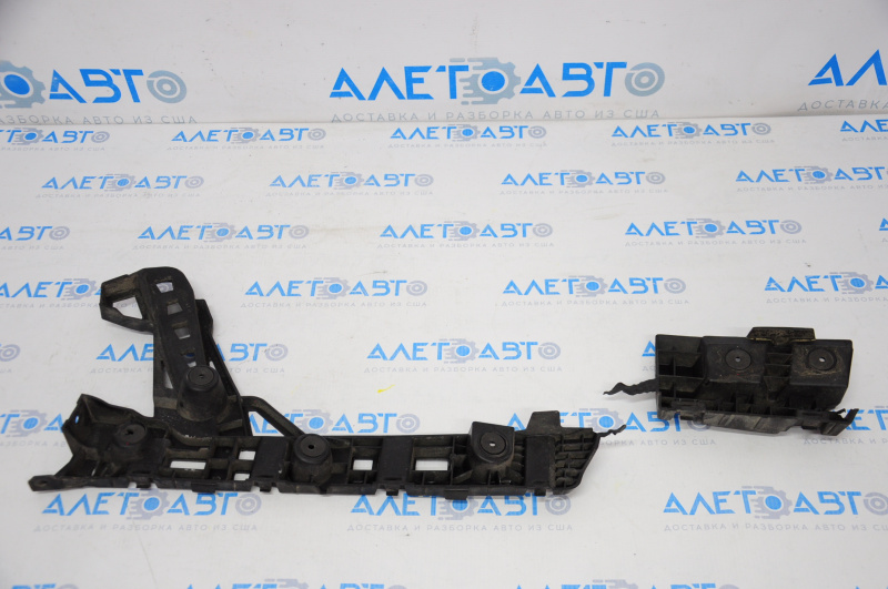 Rear bumper mount left Chevrolet Cruze 16 - broken jumper, no fragment