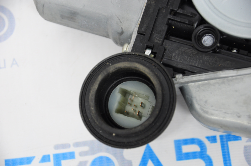 Rear right window lifter with motor for Toyota Sienna 11-15
