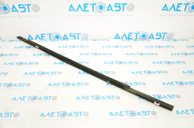 Door-glass molding, center rear right, Honda Accord 13-17