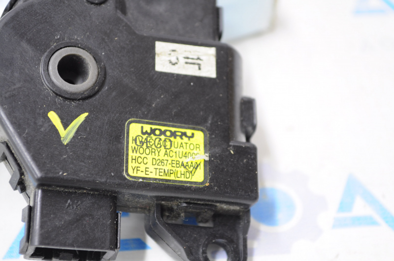 Actuator motor drive heater air conditioner Hyundai Sonata 11-15 D267-EBAAA01