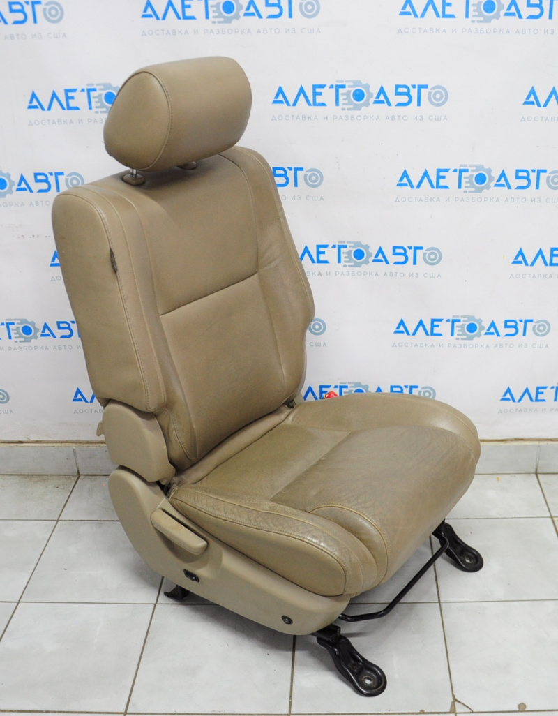 Passenger seat Toyota Sequoia 08-09 without airbag, fur, beige leather, heating not factory, worn
