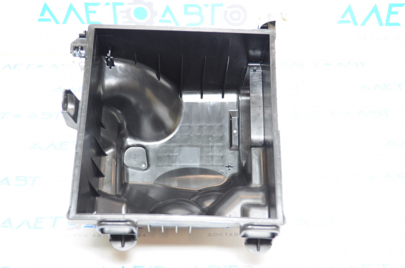Lower air filter housing cover Toyota Camry v70 18-21 2.5 EUR