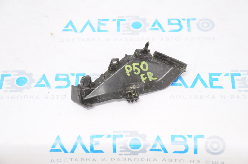 Right windshield wiper seal for Toyota Prius 50 16-22