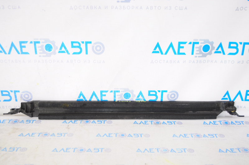 Lower rear radiator deflector for Infiniti QX50 19-25
