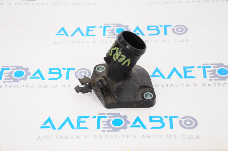 Thermostat housing Nissan Versa 12-19 usa 1.6