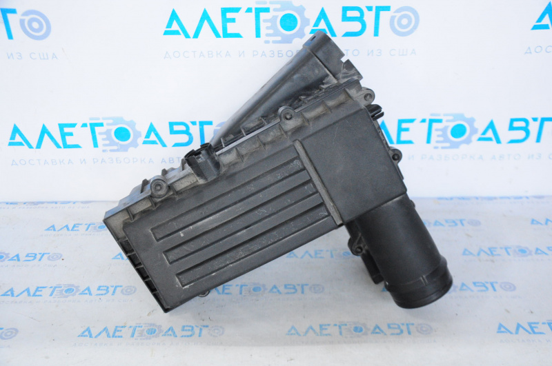 Air filter housing for VW Passat b7 12-15 USA 1.8T without EGR