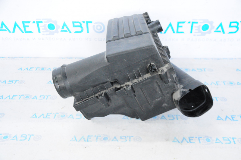 Air filter housing for VW Passat b7 12-15 USA 1.8T without EGR