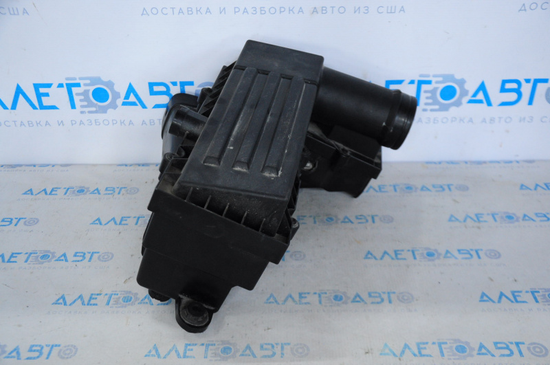 Air filter housing for VW Passat b7 12-15 USA 1.8T without EGR