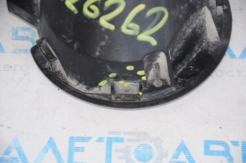 Dodge Grand Caravan 11-20 fuel filler flap housing broken latch