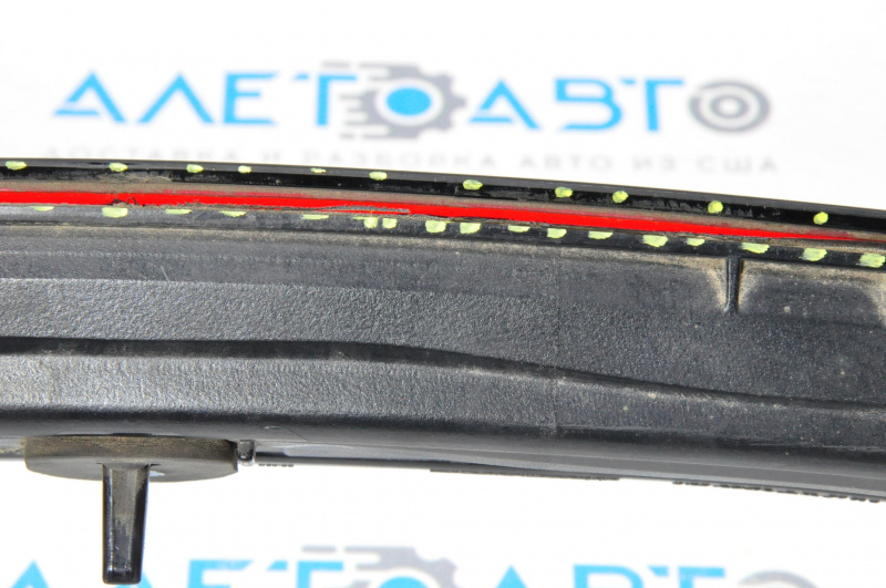 Central lamp Dodge Dart 13-16 stop, glass has come off the housing