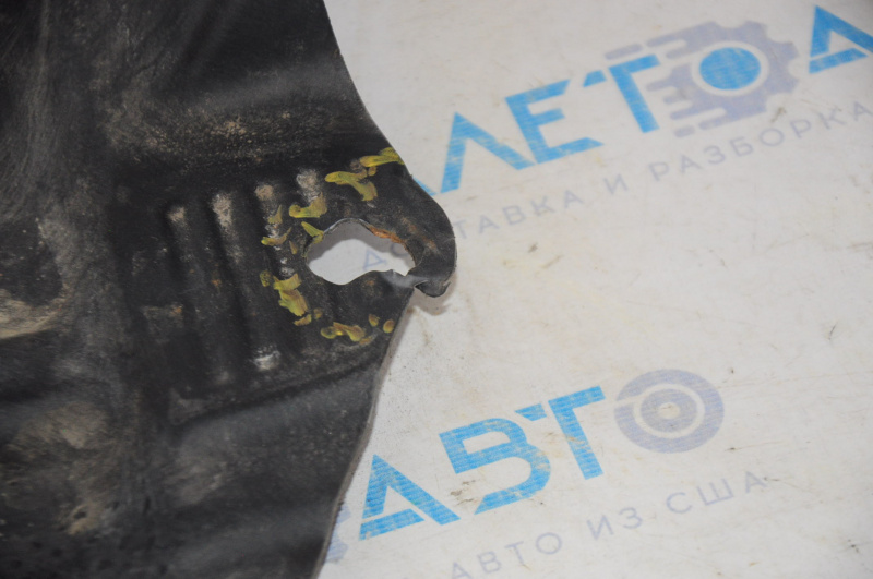 Bottom protection left Honda Civic X FC 16-21 torn fastening, tears