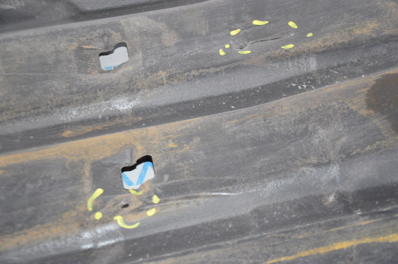 Bottom protection left Honda Civic X FC 16-21 torn fastening, tears