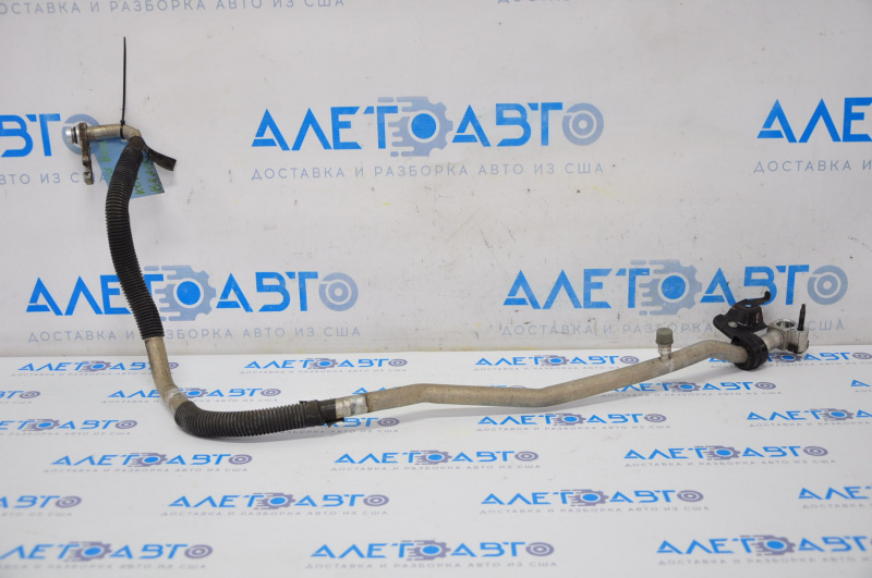 Long air conditioning hose for the compressor and heater, Lexus RX450h 10-15