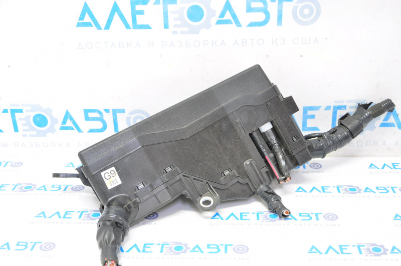 Toyota Camry v70 18-24 2.5, 3.5 liter underhood fuse box assembly
