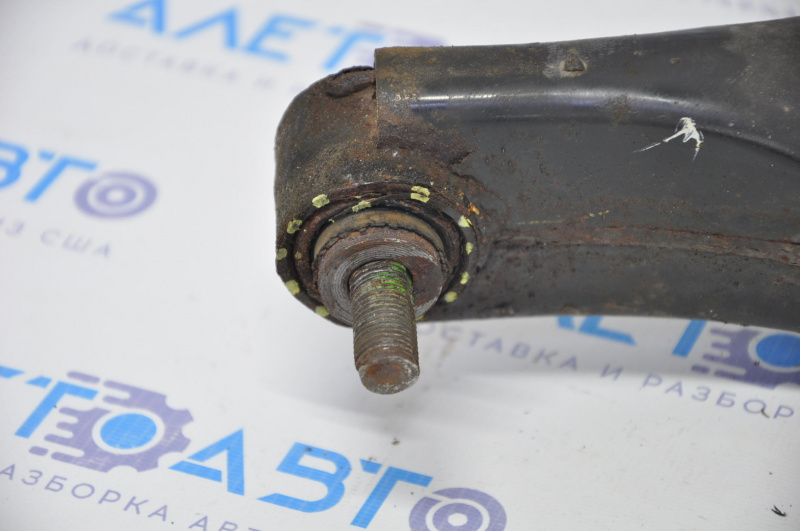Lower control arm under the spring rear right Nissan Altima 13-17 with cross arm, rusty, silent block for replacement