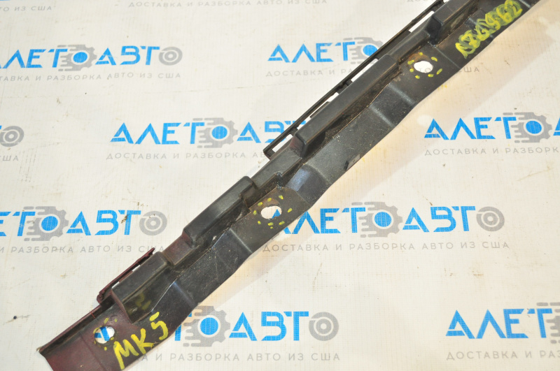 Rear bumper mount central Ford Fusion mk5 13-19 defect fastening