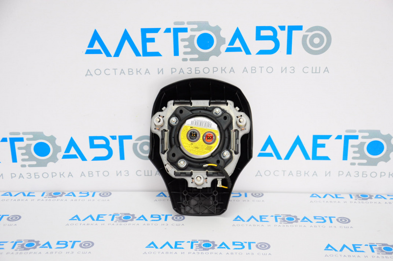 Airbag in steering wheel driver Subaru XV Crosstrek 13-15 black dent on emblem