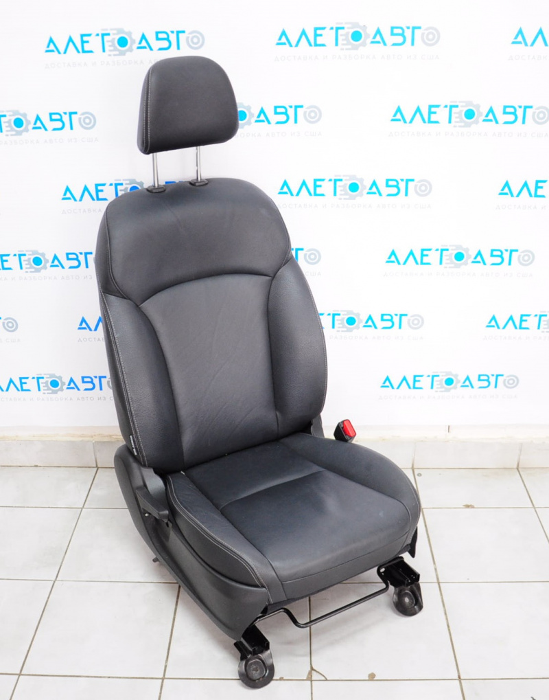 Passenger seat Subaru XV Crosstrek 13-15 with airbag, fur, heating, leather black