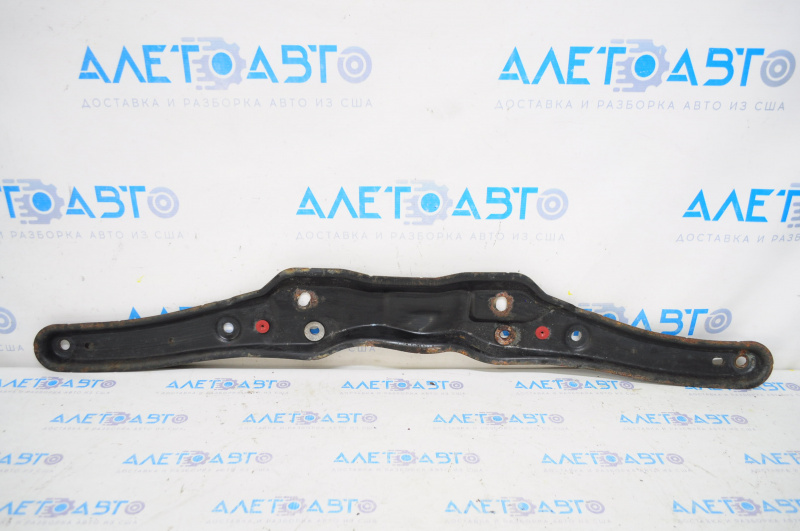 Lincoln MKC 15-19 Front Subframe Strut Rusty