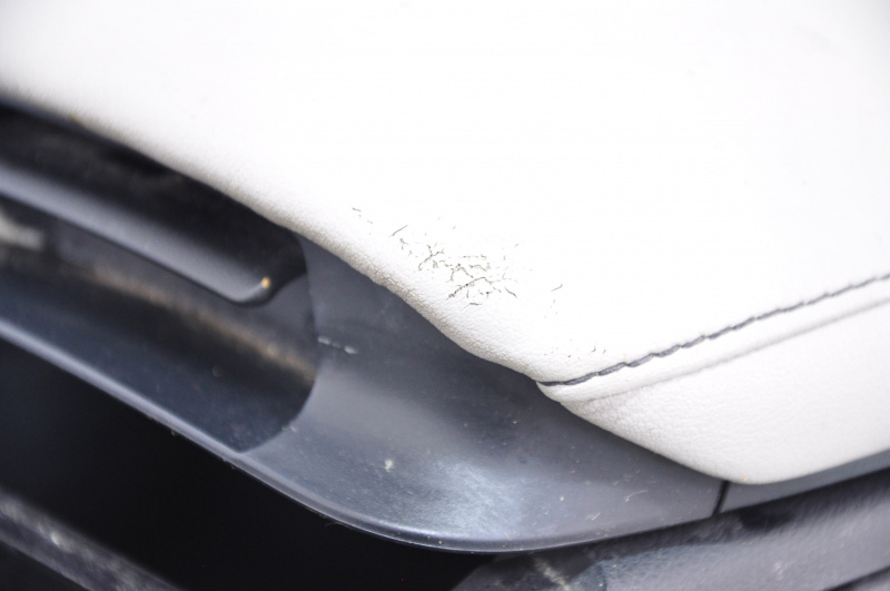 Console central armrest Lexus RX350 RX450h 10-10 black with gray, scratch, cracks on leather