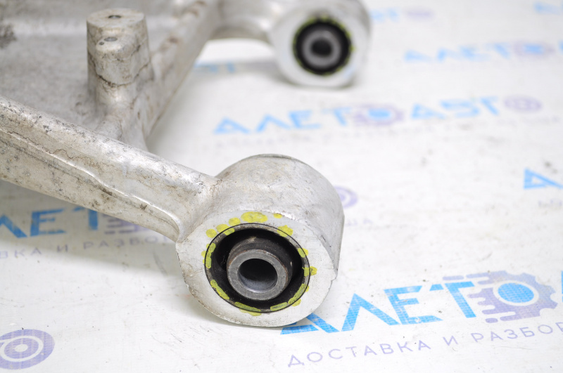 Upper rear left arm with ball joint Nissan Murano z52 15-24 torn silent block, torn boot