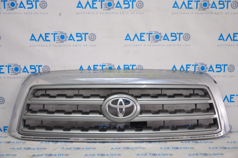 Grill grill Toyota Sequoia 08-17 platinum with emblem, swollen chrome