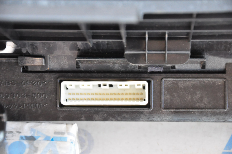 Instrument cluster Toyota Prius 30 10-15 125k