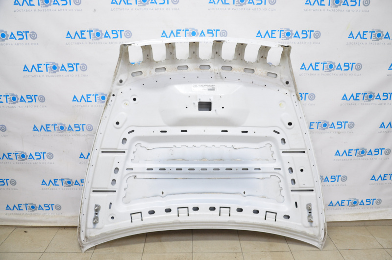 Naked hood Jeep Cherokee KL 14-15 pre-rest white PW7, paint swelled