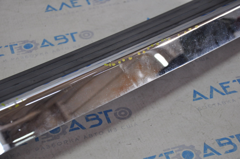 Jeep Patriot 11-17 Rear Bumper Cover Scratches on Chrome
