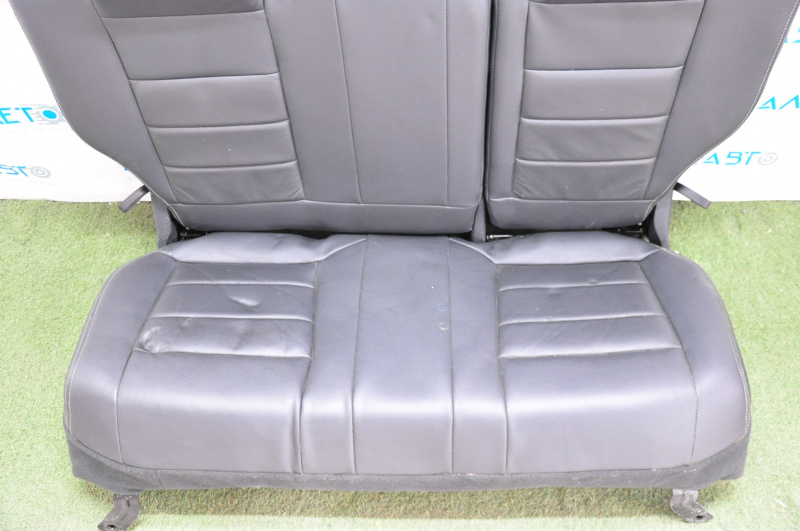 Rear row of seats 2nd row Jeep Patriot 11-17 leather black, water damage, creased leather, scratches