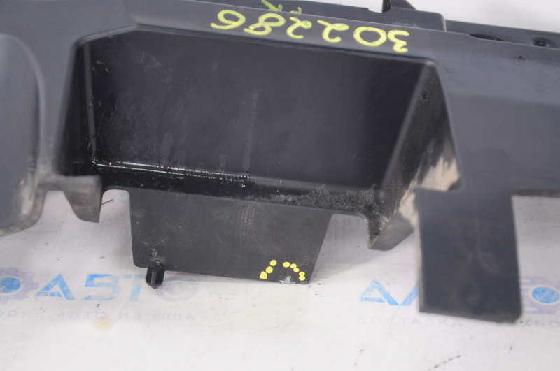 Right radiator deflector Honda Civic X FC 16-18 fracture