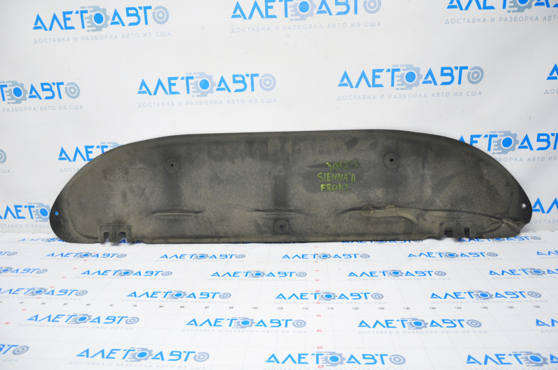 Toyota Sienna 11-20 Hood Insulation Tear