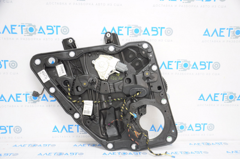 Rear left window lift with motor for Porsche Cayenne 958 11-17