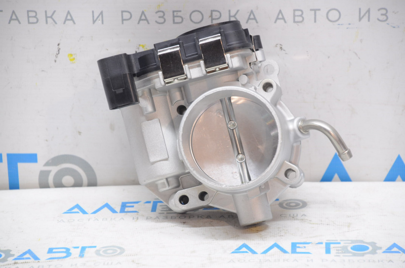 Throttle valve VW Passat b7 12-14 USA 2.5 USA