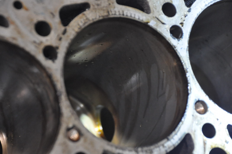 Bare cylinder block Audi Q5 8R 13-17 3.0 tfsi, 84k, for grinding