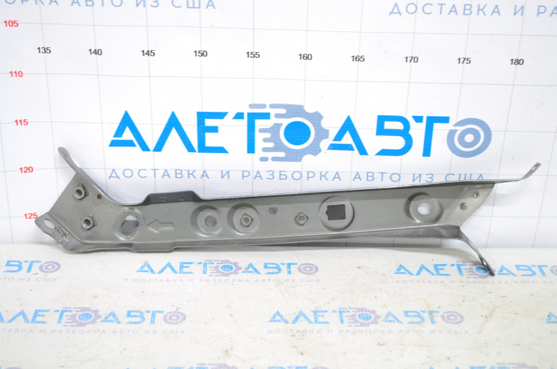 TV bar eyelash right Nissan Rogue Sport 17-22