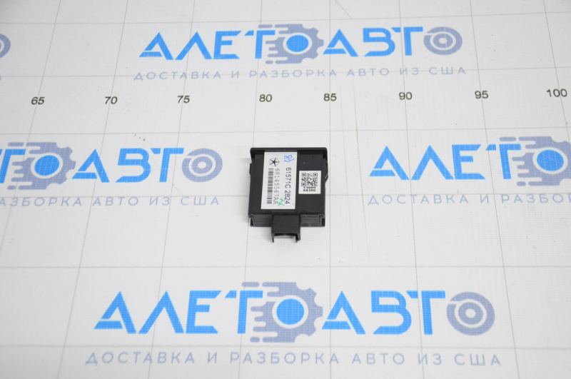 Usb Media Hub 2nd row Jeep Grand Cherokee WK2 14-21
