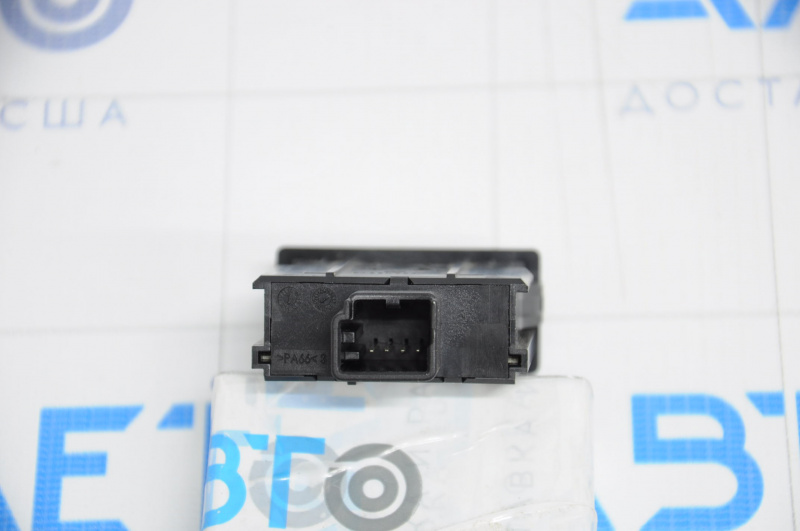 Usb Media Hub 2nd row Jeep Grand Cherokee WK2 14-21