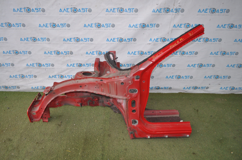 Front quarter left Honda Civic X FC 16-21 red