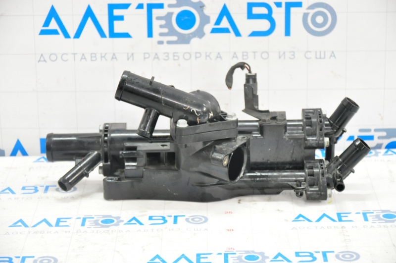 Thermostat housing Hyundai Sonata 11-14 2.0