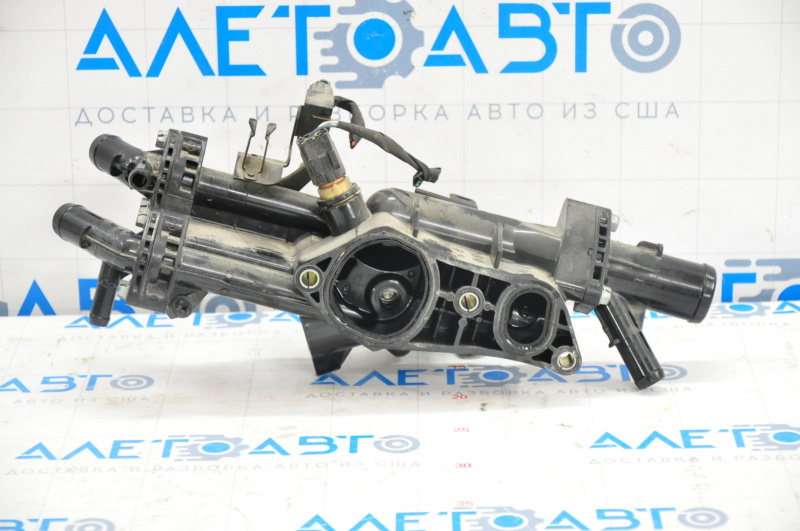 Thermostat housing Hyundai Sonata 11-14 2.0