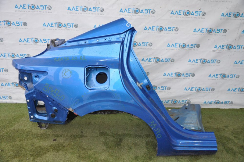 Quarter wing rear right Nissan Sentra 20-24 blue, dented