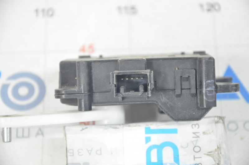 Actuator motor heater drive passenger Cadillac ATS 13-15 with heavy