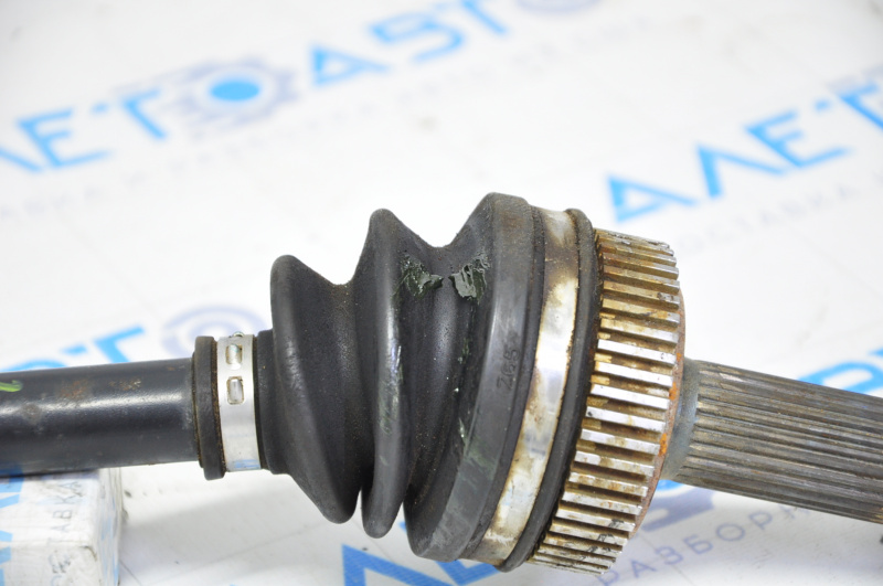 Drive axle rear left Nissan Rogue 14-20 defective grenade anthers
