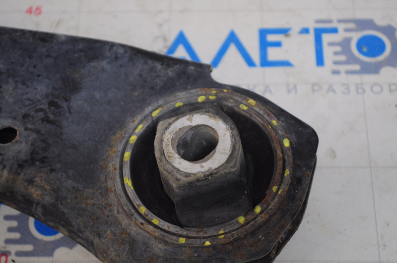 Lower front right arm Jeep Renegade 15-23 awd without ball joint, cracked silent