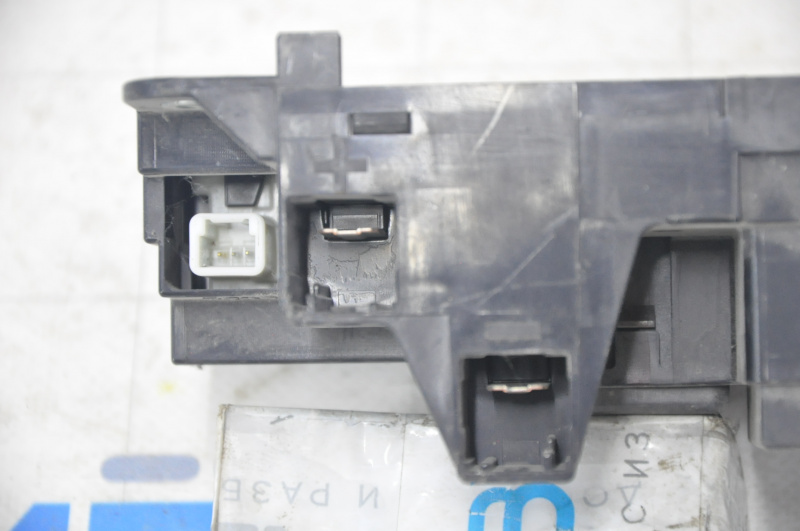 Fuse Box VVB Toyota Camry v55 15-17 hybrid usa