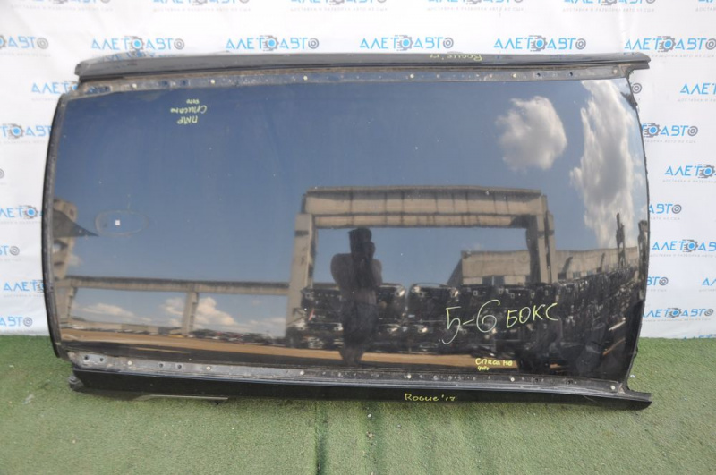 Metal roof Nissan Rogue 14-20 without sunroof, sawed off