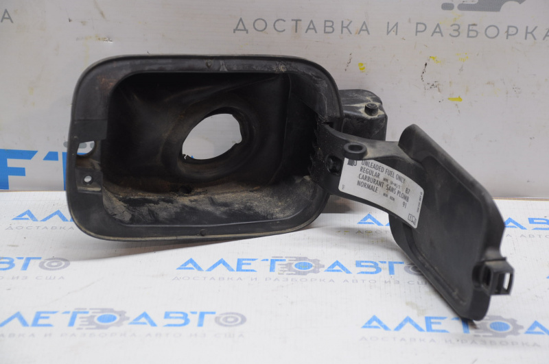 Fuel filler flap housing VW Passat b7 12-15 USA without flap