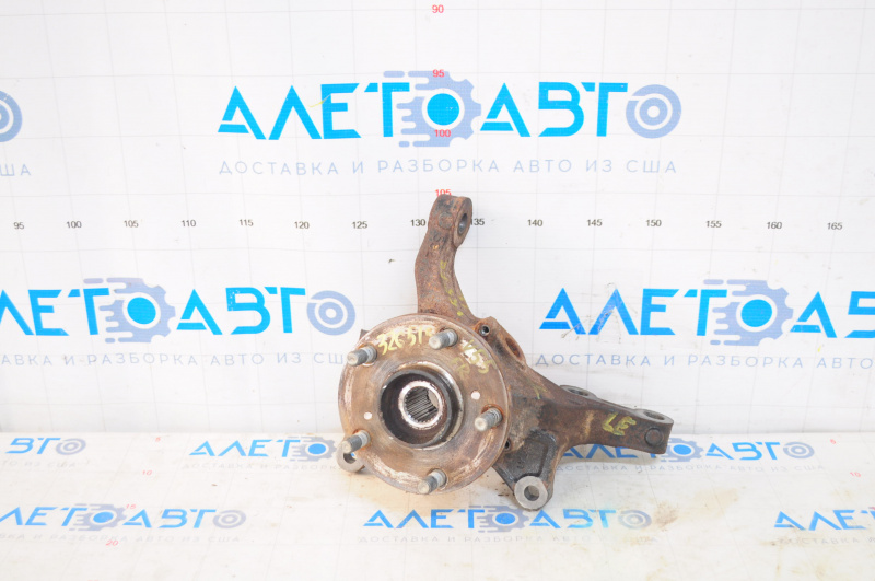 Trunnion with hub front right Toyota Camry v55 15-17 usa LE rusty trunnion